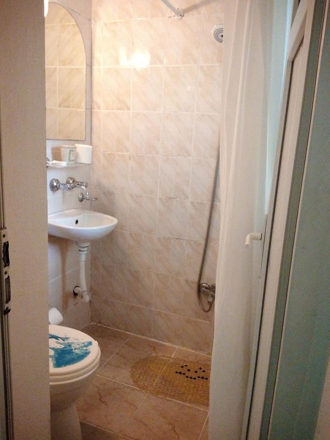 מלון Ayvalı Mavi Pension מראה חיצוני תמונה